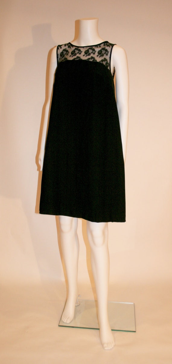 Vintage 1960s Perfect Little Black Swing Dress, Sw