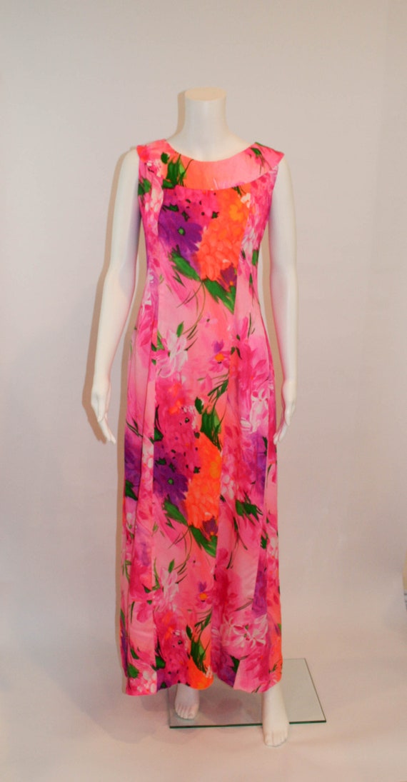 waltah clarke's vintage dress