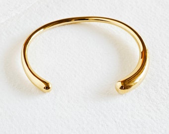Organic smooth bangle cuff bracelet modern orb  minimal 18Kt gold plated