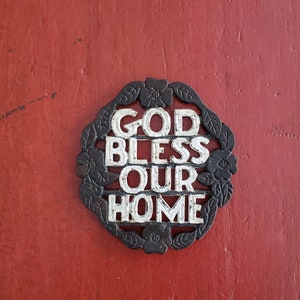 Vintage Trivet, 60&#39;s Kitchen Farmhouse Decor, Kitschy, Hot Plate Rest, Pot Stand, God Bless Our Home, Wilton cast iron