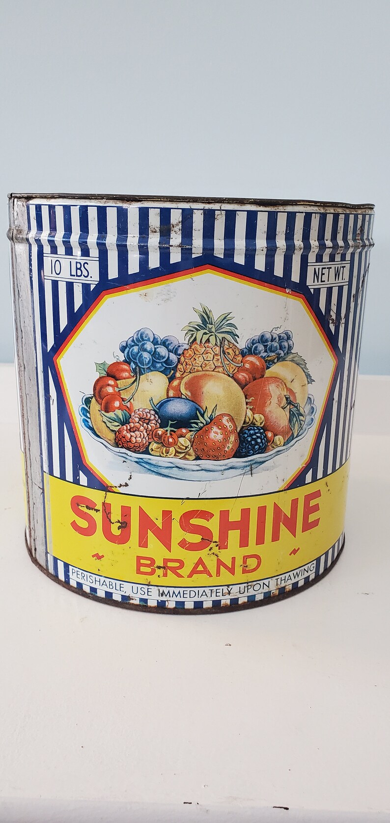 1950'S Sunshine Brand Fruits Vintage Advertising Tin Can, Sunshine Packing Corporation of Pennsylvania image 4