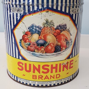 1950'S Sunshine Brand Fruits Vintage Advertising Tin Can, Sunshine Packing Corporation of Pennsylvania image 2