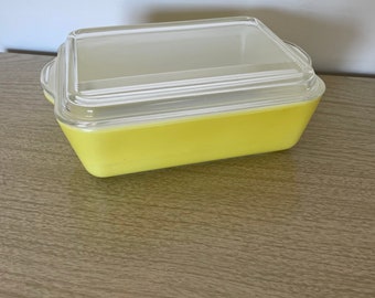 Vintage Pyrex Yellow 503 Refrigerator Dish with Lid