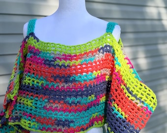 Top de ganchillo con aberturas, hecho a mano. Color: Fiesta