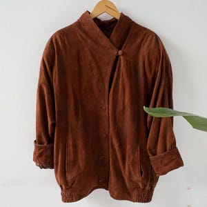 Giacca oversize anni '90 in pelle scamosciata con patchwork, marrone, stile boho
