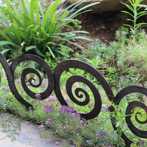 5.5 Alternate Spiral Garden Stake, Steel Garden decor, planter edge, Garden edging image 3