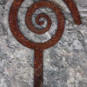 7 Spiral Garden Stake, Steel Garden decor, planter edge, Garden edging image 3