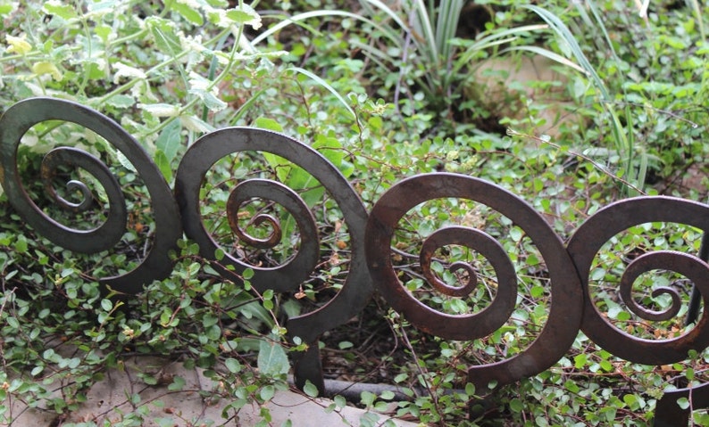 5.5 Alternate Spiral Garden Stake, Steel Garden decor, planter edge, Garden edging image 1