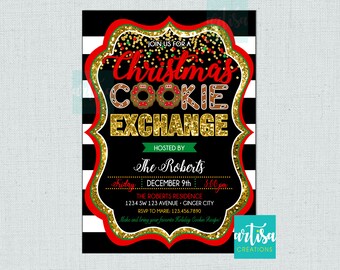 Può includere: Uno sfondo a strisce bianche e nere con un bordo di glitter rosso e oro. Il testo "Join us for a Christmas Cookie Exchange" è in lettere dorate con glitter. Il testo "Hosted by The Roberts" è in lettere bianche. Il testo "Friday December 9th 5:00 pm" è in lettere bianche. Il testo "The Roberts Residence 1234 SW 123 Avenue Ginger City RSVP to Marie: 123.456.7890" è in lettere bianche. Il testo "Make and bring your favorite Holiday Cookie Recipe!" è in lettere bianche. Il testo "artisa CREATIONS" è in lettere bianche.