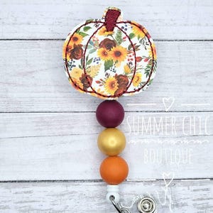 Pumpkin Badge Reel, Thanksgiving Badge Reel, Nurses Badge Reel, Beaded Badge Reel, Nurse Badge, RN Badge Reel, Fall Badge Reel, Turkey Badge
