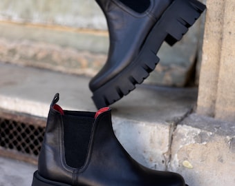 Natural leather black women ankle booties