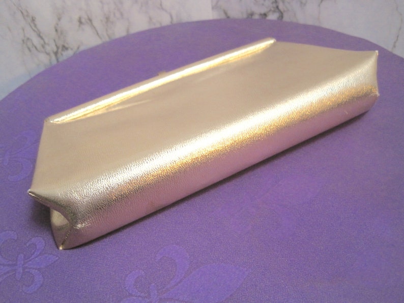 Hide Away Handle After Five * Made in the U.S.A. Vintage 1950s Purse Gold Lame/' Clutch Bag Lift Clasp Closure