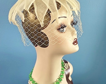 Vintage Off White Veil Topper, 1950s Sheer Nylon Floral Leaf Hat, Yellow Birdcage Netted Headpiece