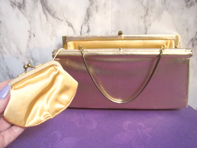 Hide Away Handle After Five * Made in the U.S.A. Vintage 1950s Purse Gold Lame/' Clutch Bag Lift Clasp Closure
