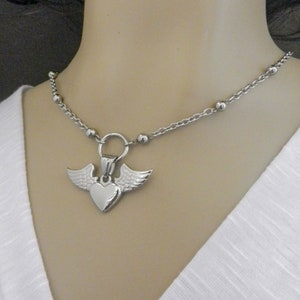 Submissive Heart with Wings O Ring Day Collar, Discrete Stainless Steel, Angel DDlg Necklace 24/7 Wear, Unique Sub Collar Gift for Birthday