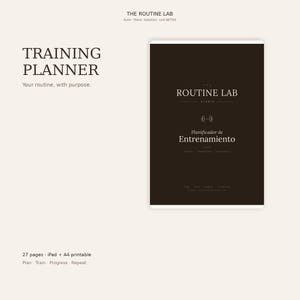 Op de afbeelding: Een donkerbruine trainingsplanner met witte tekst die THE ROUTINE LAB en Planificador de Entrenamiento leest. De omslag bevat een halterpictogram. De planner bevat 27 pagina's en is beschikbaar in iPad- en A4-printbaar formaat.