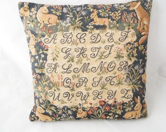 Cojín de tela de tapiz belga vintage con conejos, estilo campestre francés, 33 cm x 33 cm.