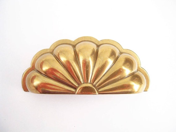 1 Brass Shell Drawer Pulls Handles 3 Screws On Center Etsy