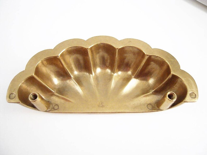 1 Brass Shell Drawer Pulls Handles 3 Screws on Center Etsy