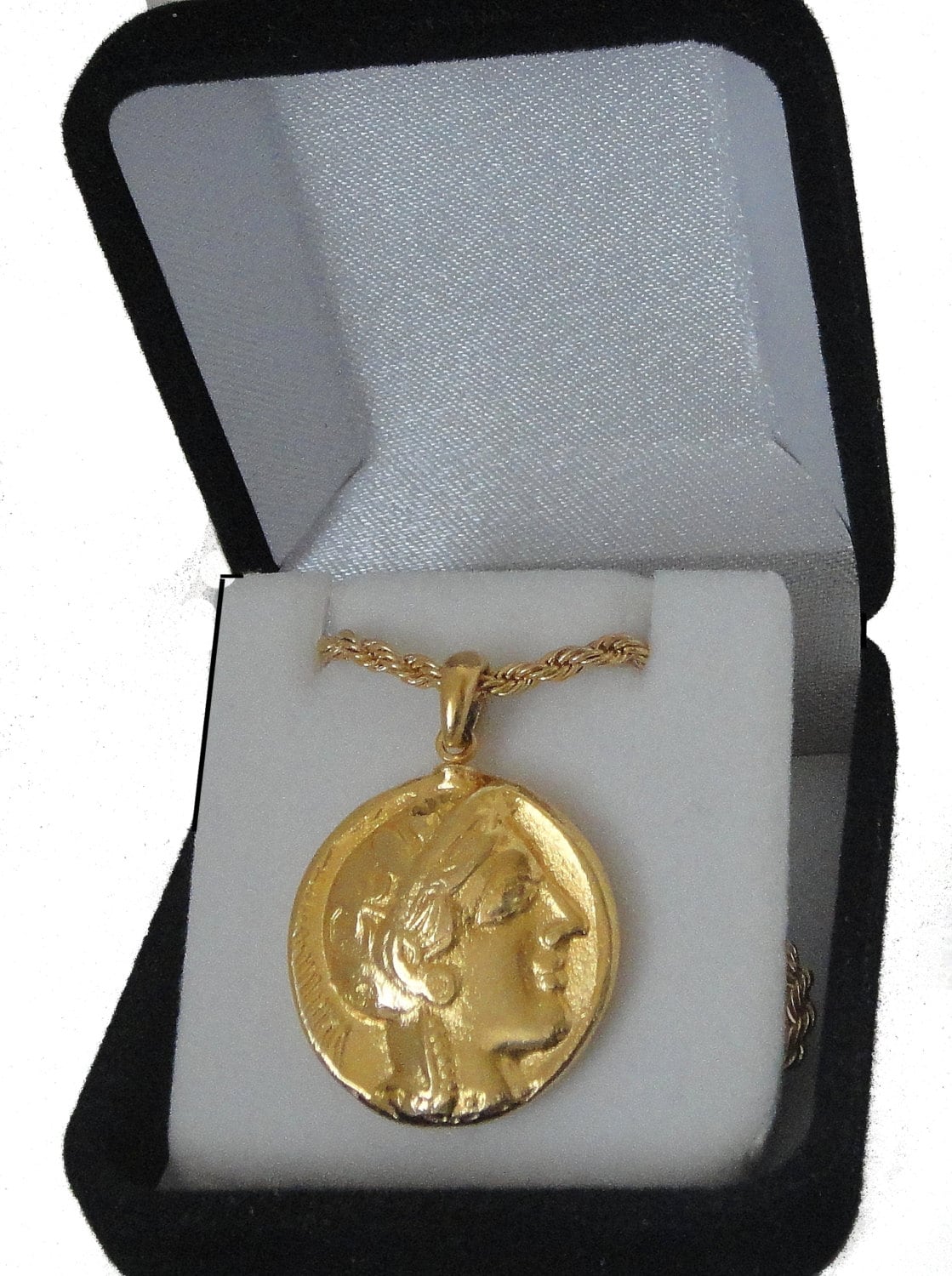 Athena and Owl Athena & Owl Pendant with 20 Inch Chain Percy Jackson Teen Gift (PJPC77-G)