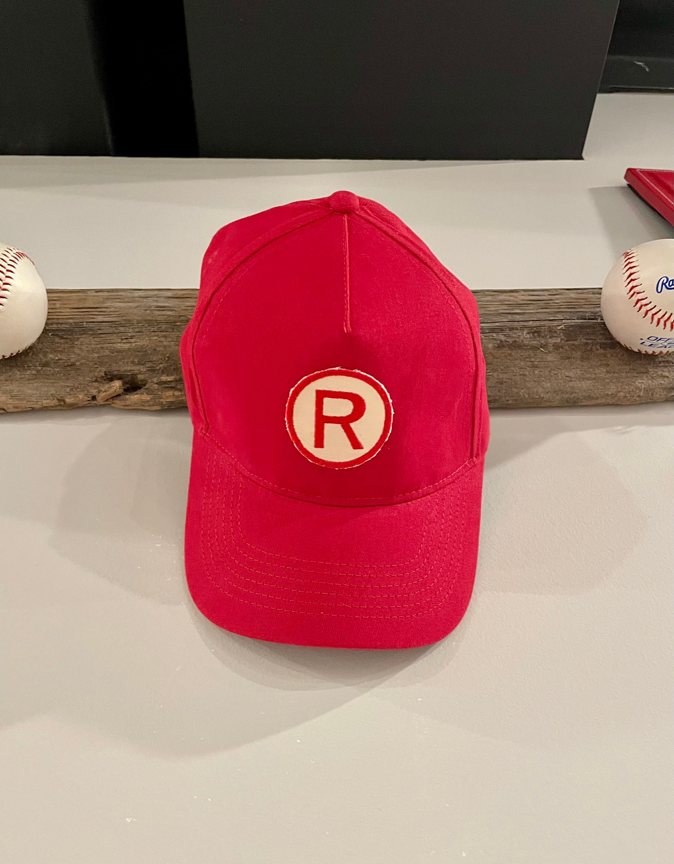 A League of Their Own Rockford Peaches Cosplay Baseball Hat Cap Red Color  Womens Costume Props Embroidery R Hip Hop Female Cap