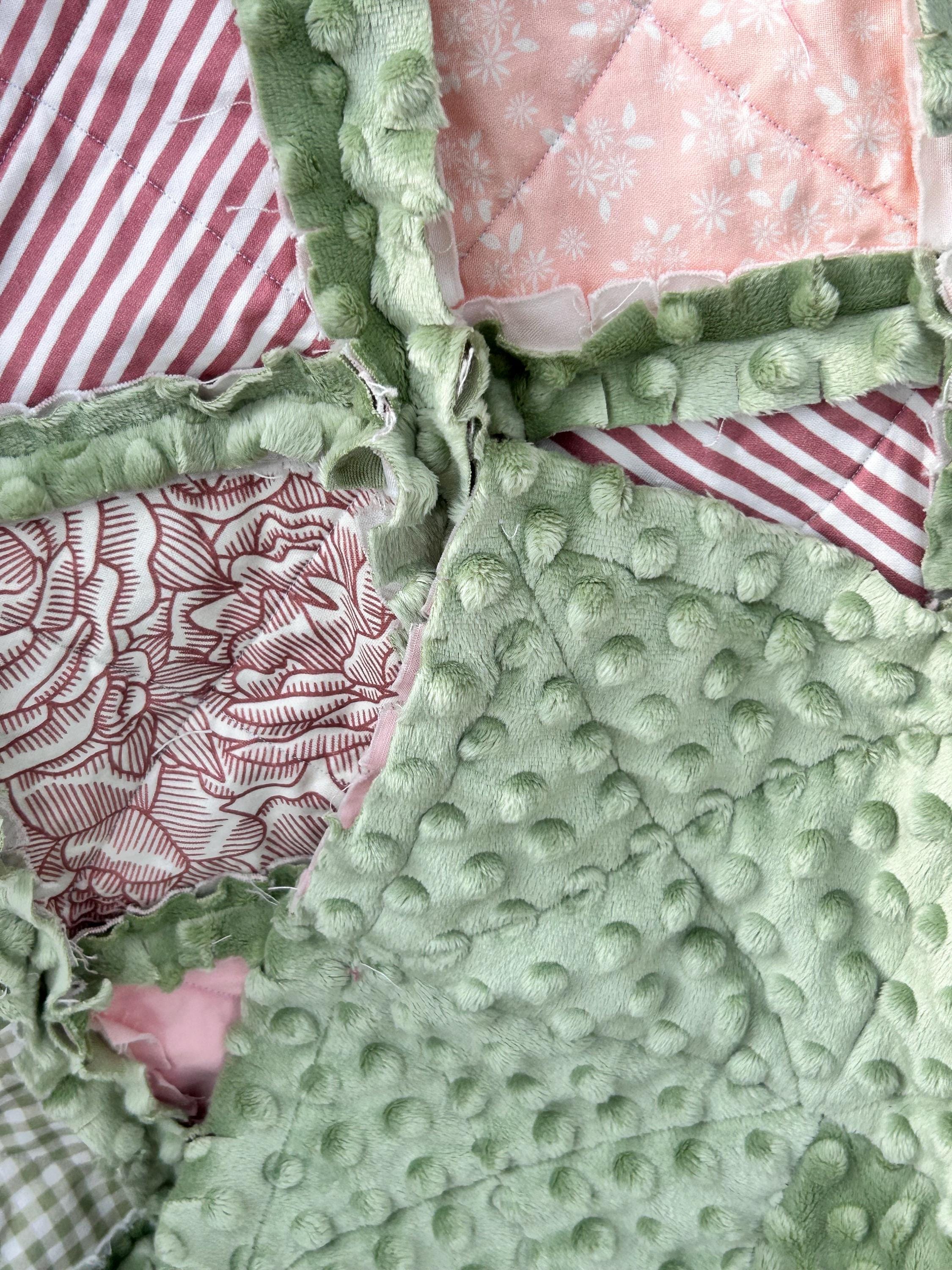 Handmade to Order Floral Rag Quilt With Shades of Pinks and Greens - Etsy