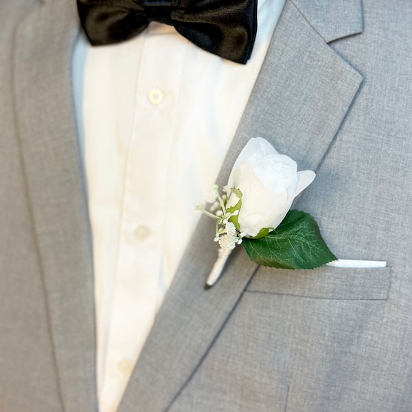 White Single Rose + Babies Breath Boutonniere for Wedding | Groom Boutonniere