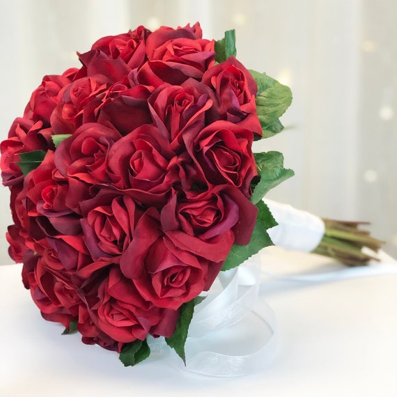 Bouquet de mariage rouge Bouquet de fleur de soie Bouquet - Etsy Canada