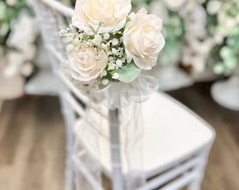 ROSE Wedding Aisle Decor | Wedding Aisle Marker | Aisle Flowers ( 3 rose cluster with pew bows )