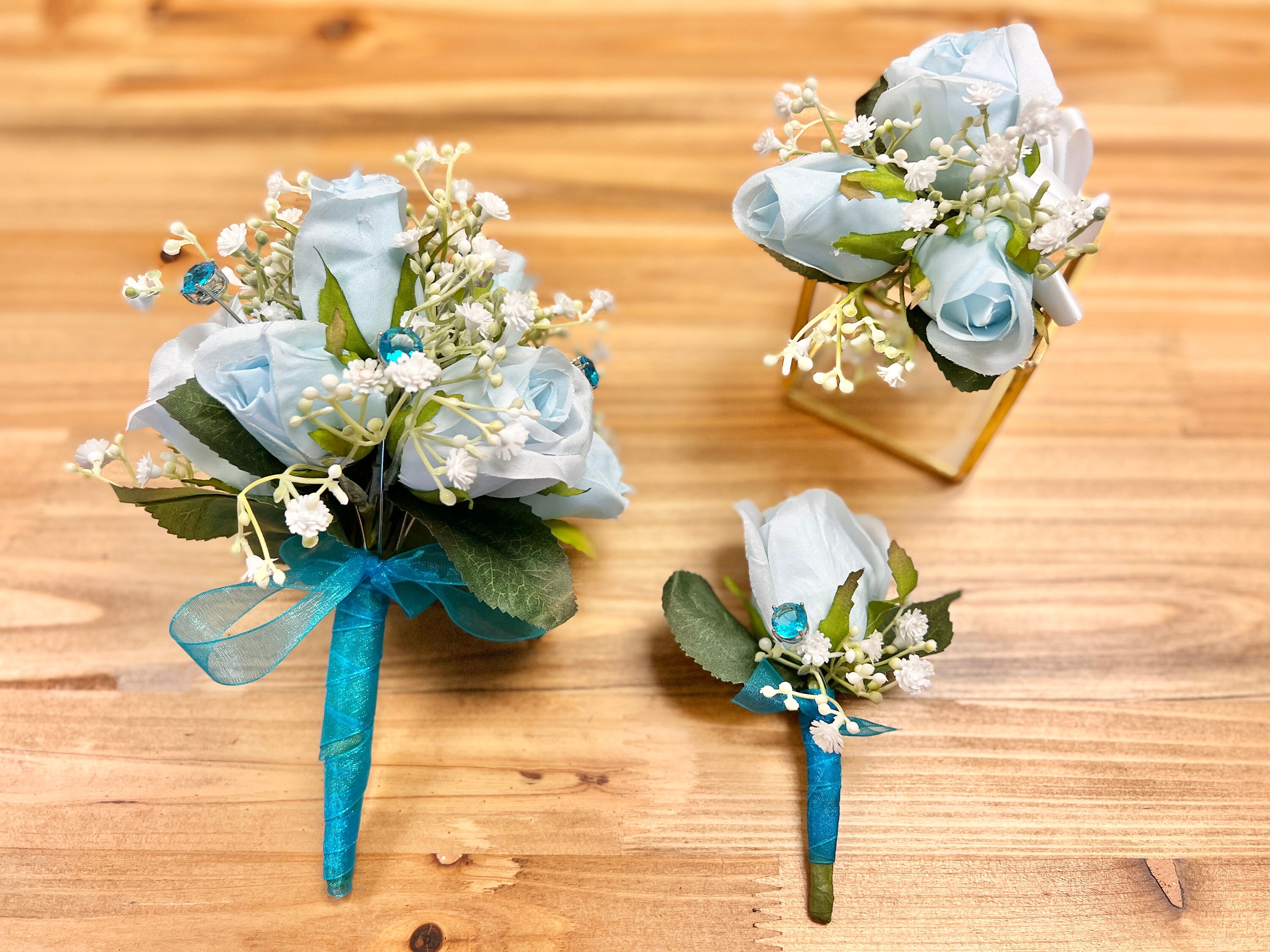 Light Blue Prom Corsage and Boutonniere Set| Handheld