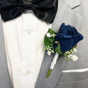 Navy Blue Single Rose+ Babies Breath Boutonniere for Wedding | Groom Boutonniere