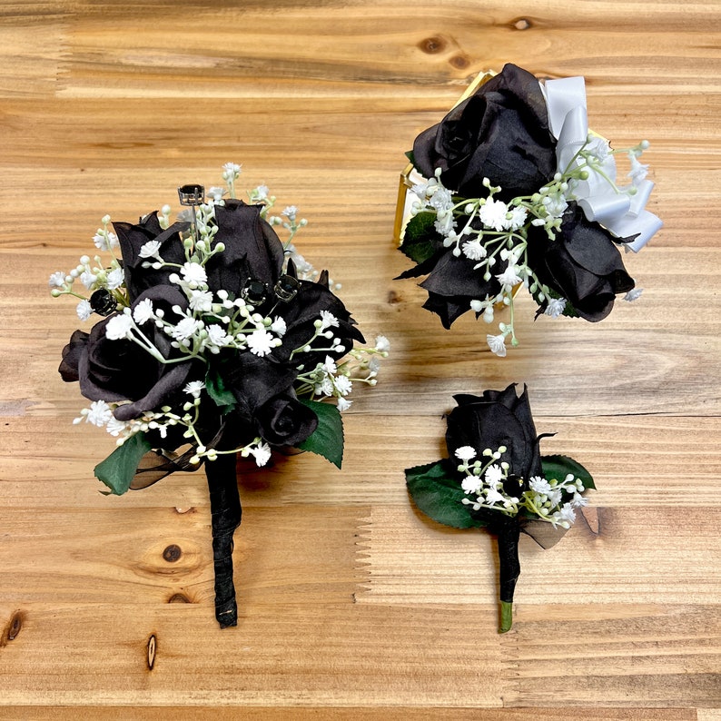 Black Prom Corsage and Boutonniere Set| Handheld Bouquets for Prom | Quinceanera Bouquet | Flower Girl Bouquet | Prom Flower Bouquet 