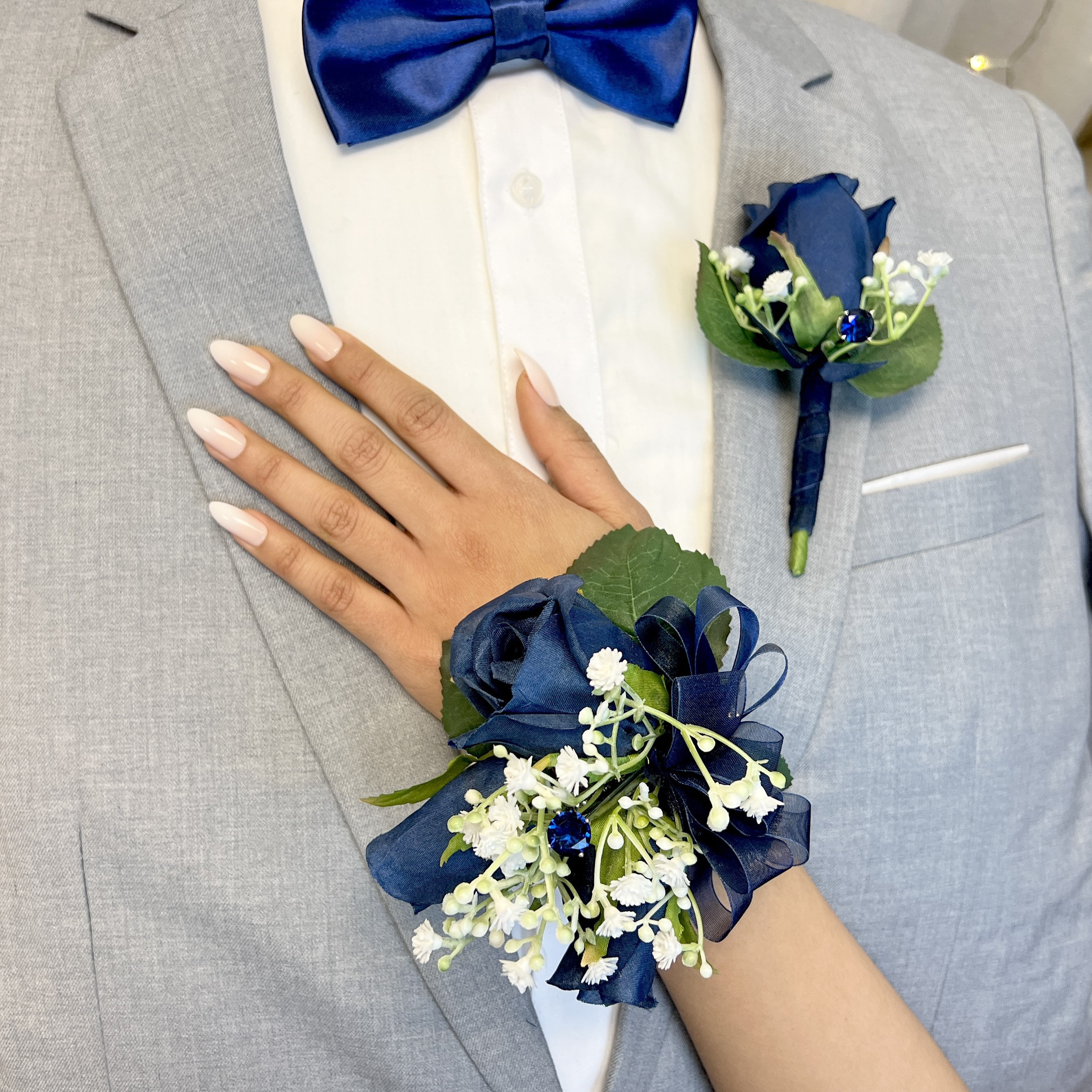 Navy Blue Prom Corsage and Boutonniere Set Handheld Bouquets for 