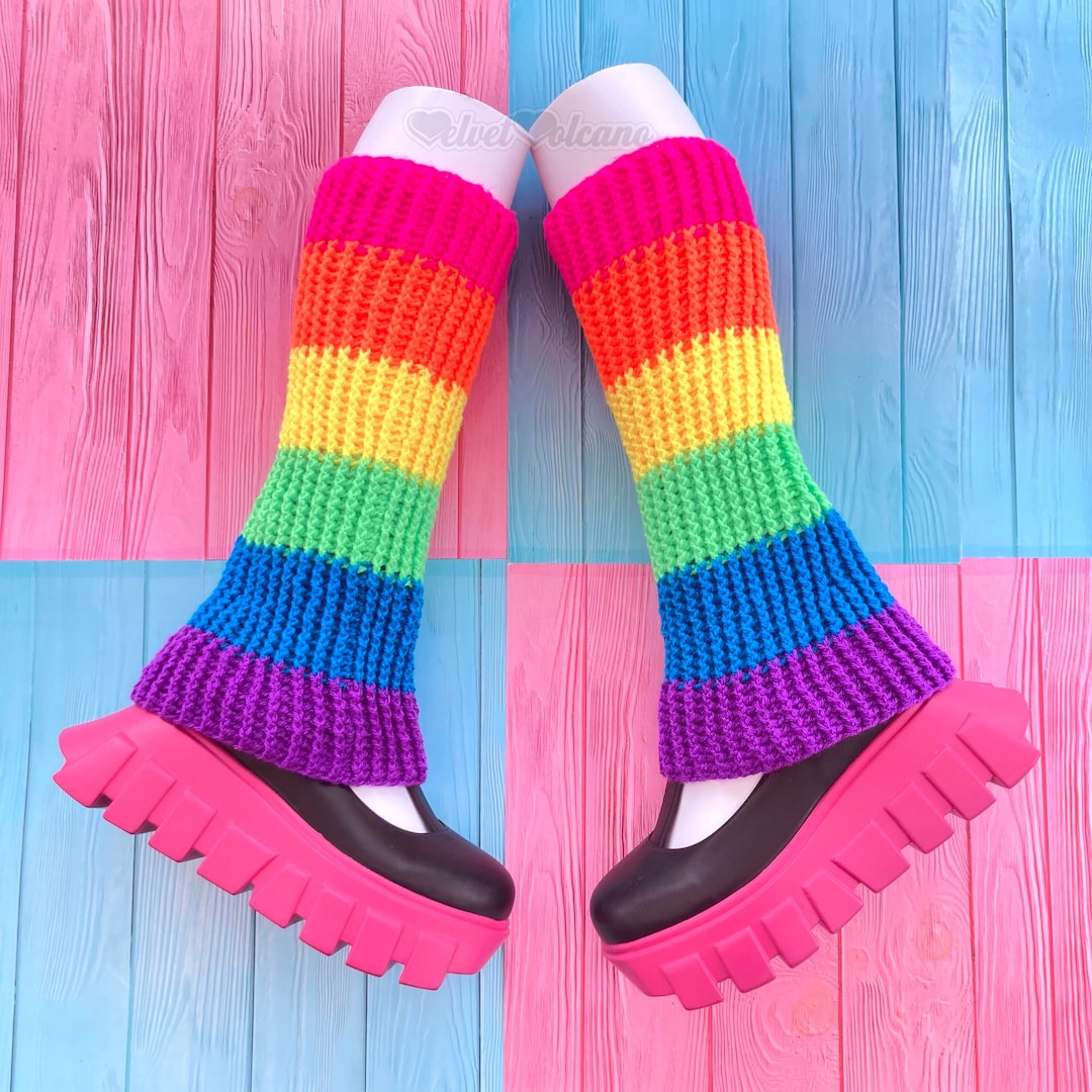 【elfelfelf archives】25ss STRIPE BACK HOLE LEG WARMER Neon Rainbow Leg Warmers, Cyber Goth Striped Flared Boot