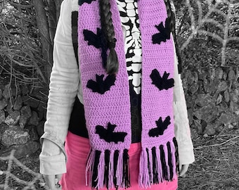 Bat Scarf, Chunky Custom Colour Crochet Scarf with Tassels and Spooky Bat Print, Halloween Aesthetic, Creepy Cute Pastel Goth Winter Scarf