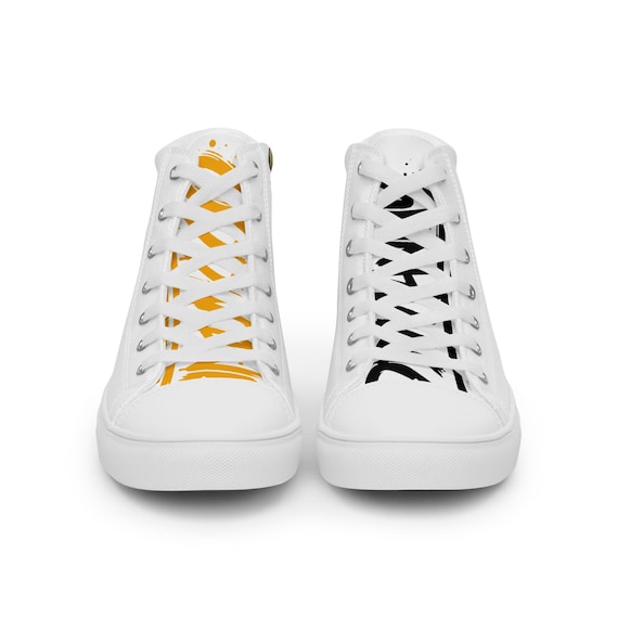 Men’s high top canvas shoes