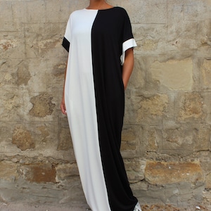 Black And White Robe Dress, Color Block Clothing, Kaftan Dress Women, Long Maxi Dress in Black and White