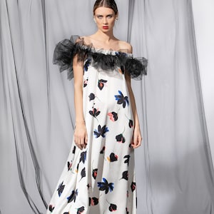 Ruffle Dress, Bohemian Maxi Dress, Off Shoulder Dress, Maxi Dress in Floral Pattern, Floral Tulle Dress, Long Dress, Loose Dress