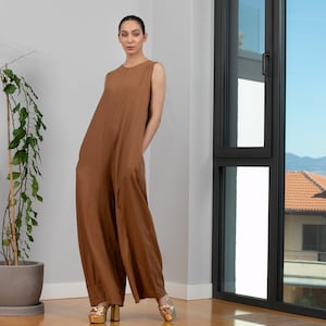 Combinaison en lin marron, combinaison en lin ample, combinaison en lin, barboteuse femme en lin, vêtements en lin, lin de combinaison de yoga, combinaison Boho, yoga en lin