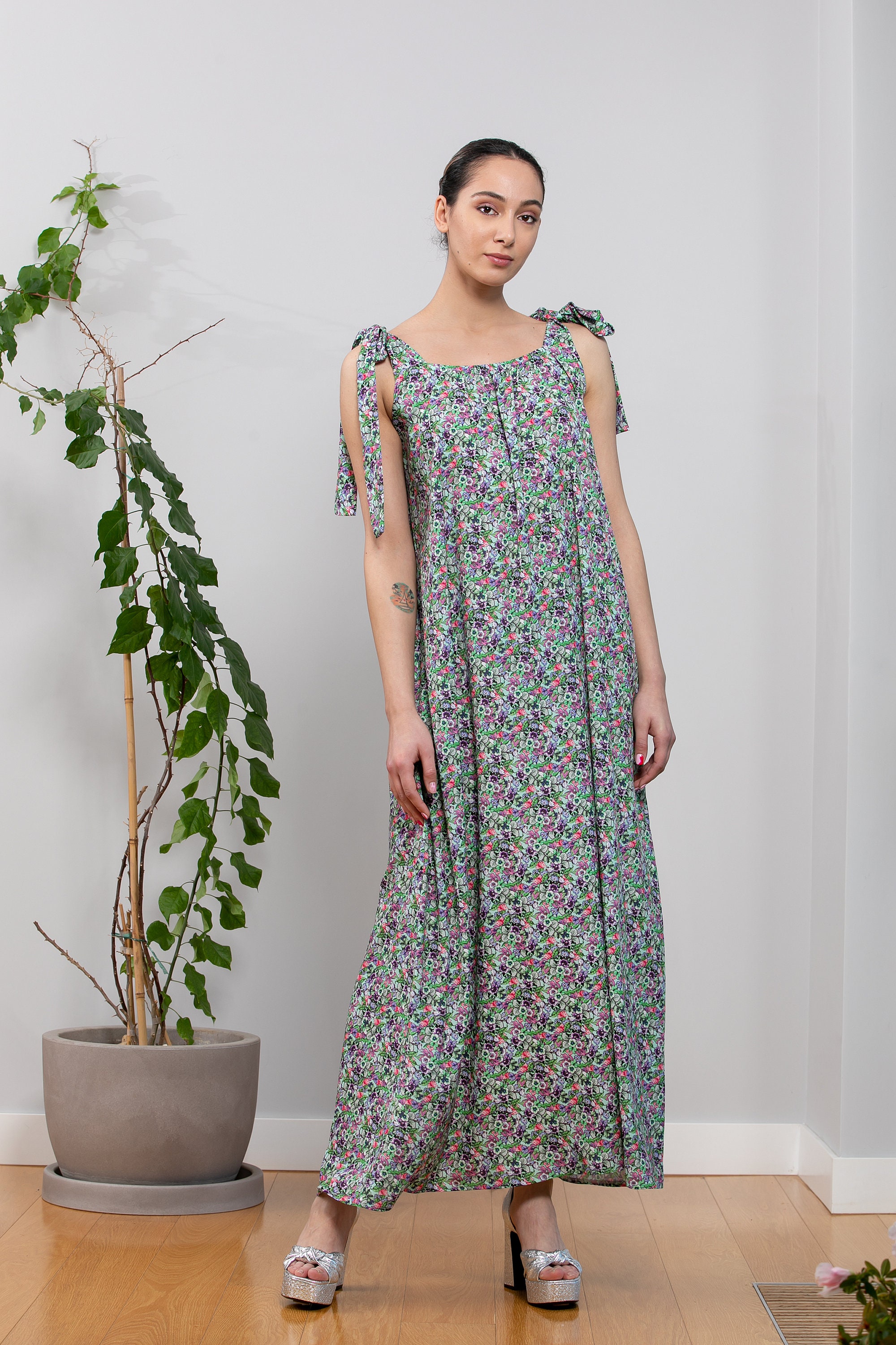 NUMBER(N)INE MAXILONG LOOSE GOWN