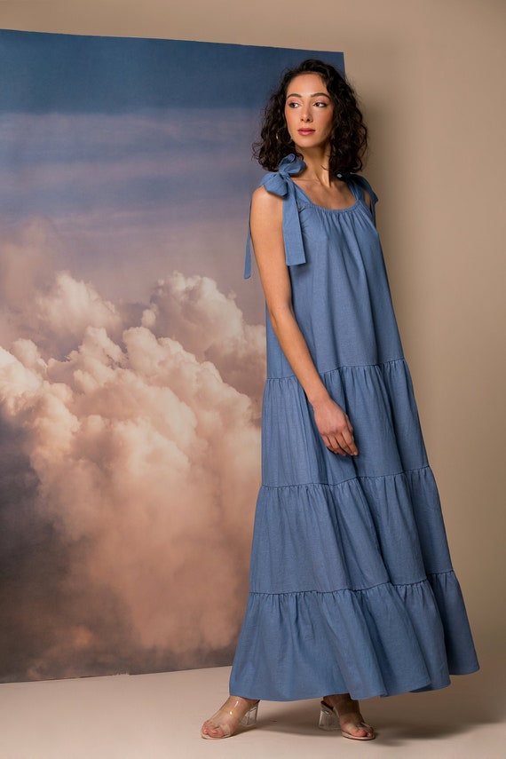 knee length dresses for ladies Stylish Halter Maxi Dress for Tropical Summer Vacations main image 0