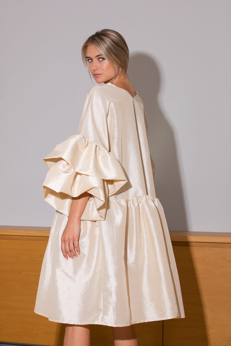 Oversized Wedding Dress Avant Garde Wedding Extravagant Wedding Dress Taffeta Wedding Dress Plus Size Wedding Dress Alternative Bride