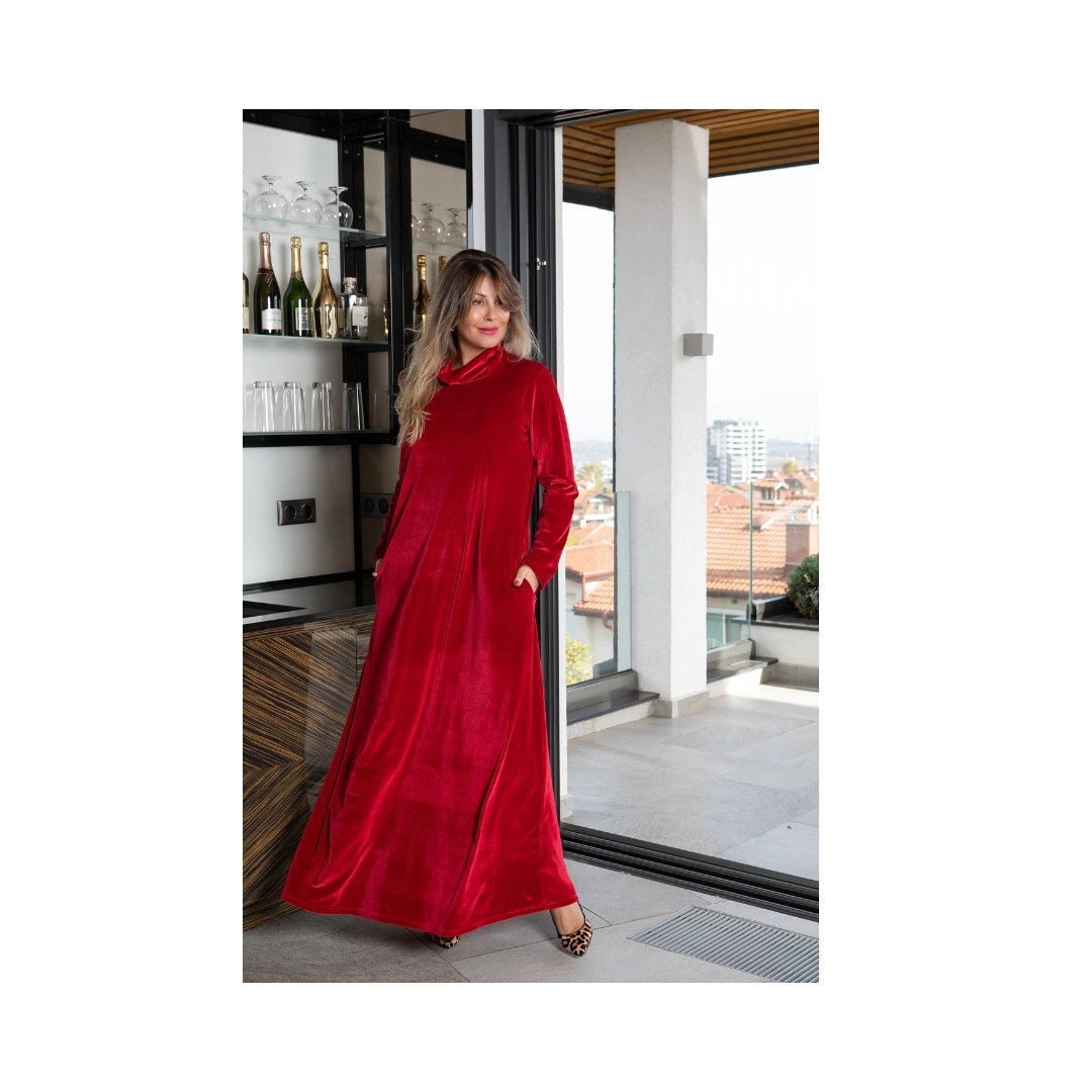 Red Velvet Maxi Dress: Long Sleeve Holiday Party Gown