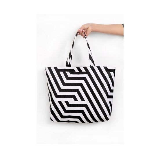 Black and White Zig Zag Print Waterproof Tote Bag With Zipper - Etsy