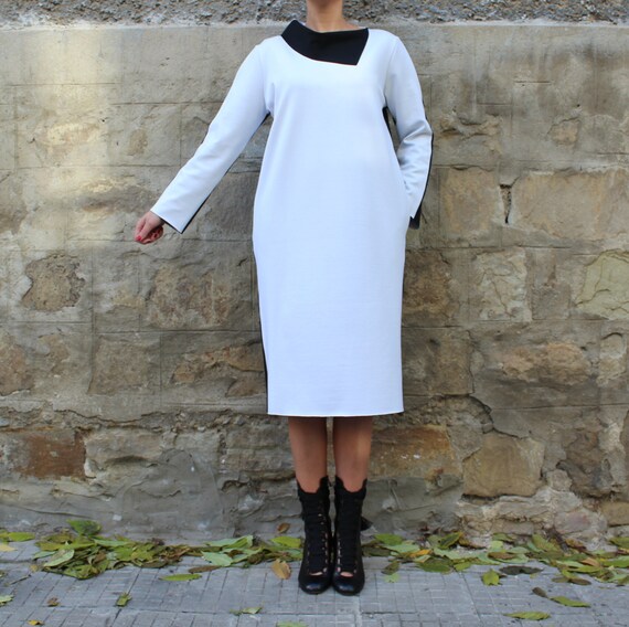 Black and White Midi Dress: Elegant Cotton Shift Dress with Pockets