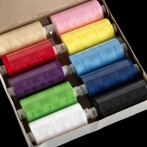 Coats Moon 1000 Yard Polyester Sewing Thread – Strong, Durable, Machine-Friendly Thread for Hand & Machine Sewing – Versatile All-Purpose Th
