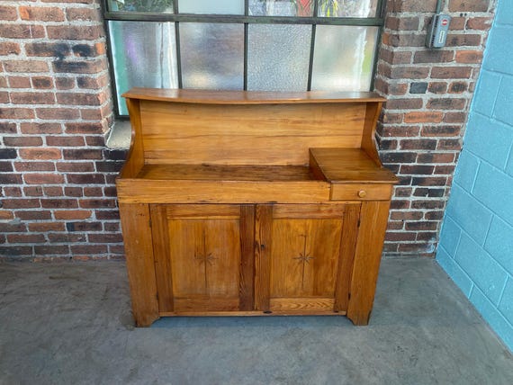 Primitive Heart Pine Dry Sink/ Cabinet c.1900 LOCAL PICKUP ONLY