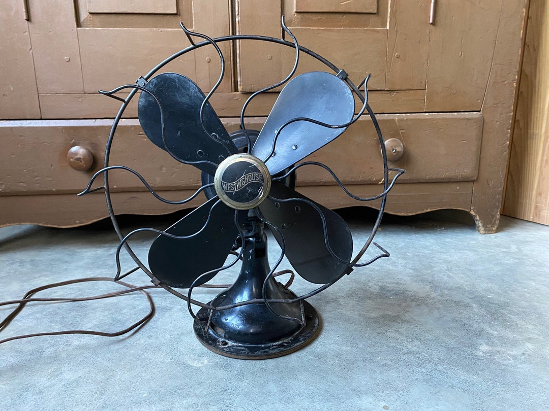 Antique Westinghouse Desktop Fan, Cast Iron Black, 1920s Machine 