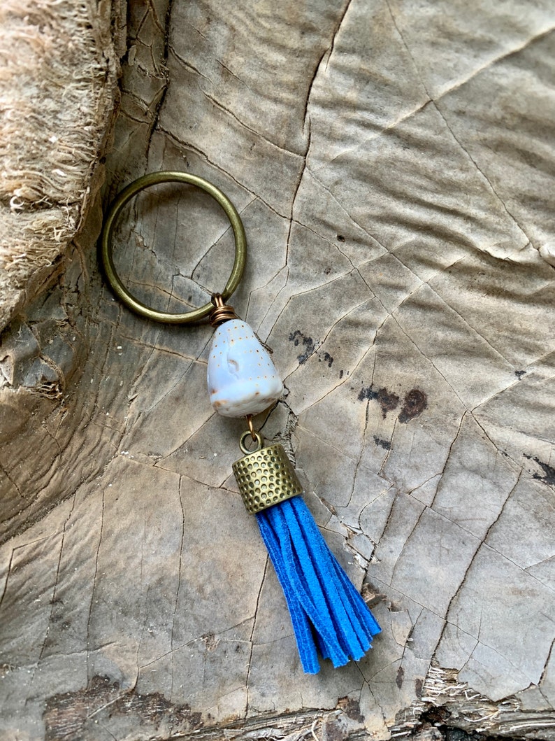 Beachy Cone Shell Tassel Keychain