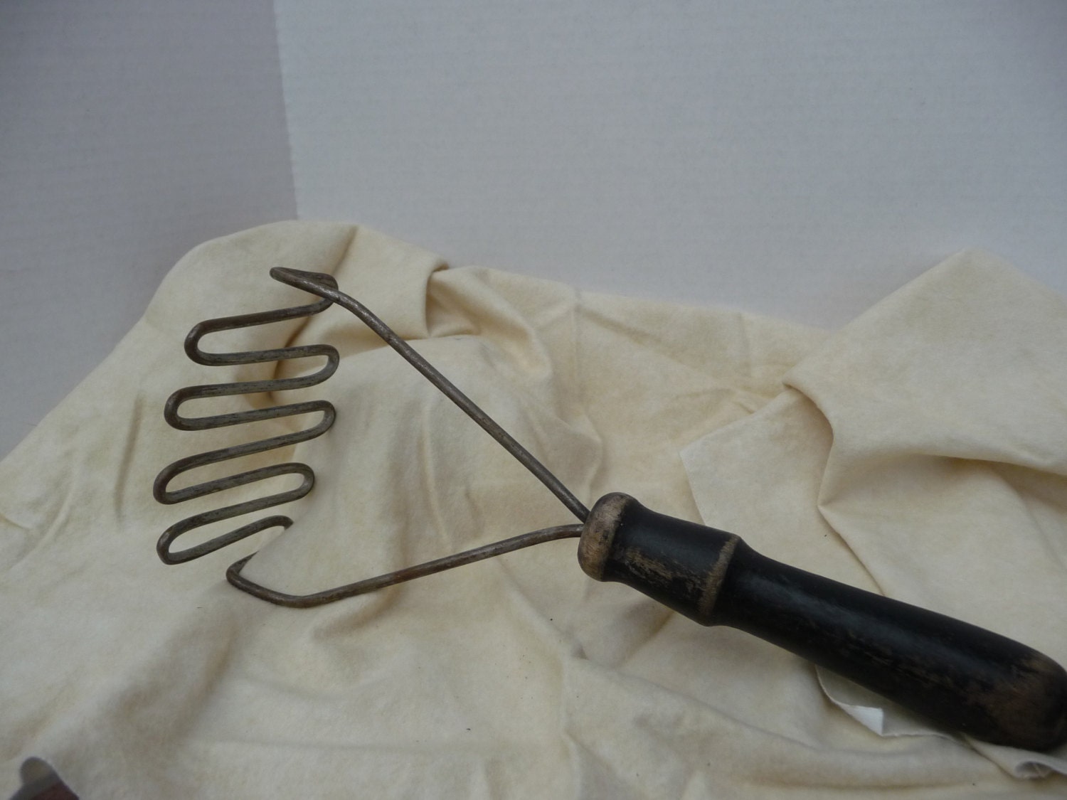 Vintage Wire Potato Masher With Black Handle Etsy